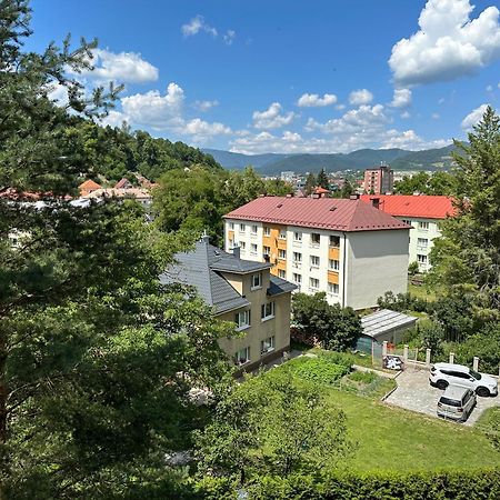 We Apartment - Close To The Center & City View, Self Check-In 24H Banská Bystrica Eksteriør bilde